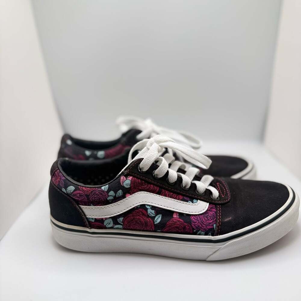 Vans Women's Floral Rose Print Low-Top Sneakers, Size 8.0 US